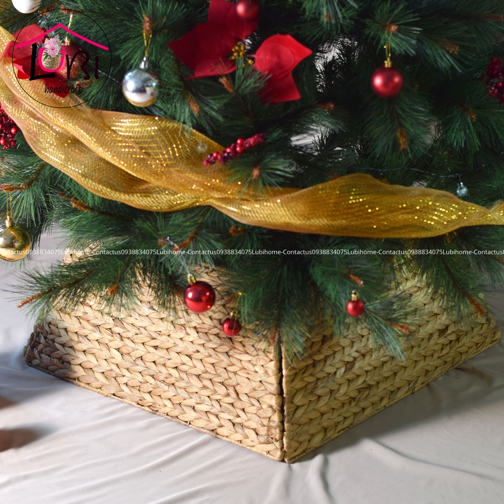 Lubihandicraft - Phụ kiện Hàng rào/ Đế trang trí cây thông Noel hình vuông đan lục bình - mộc mạc, sang trọng