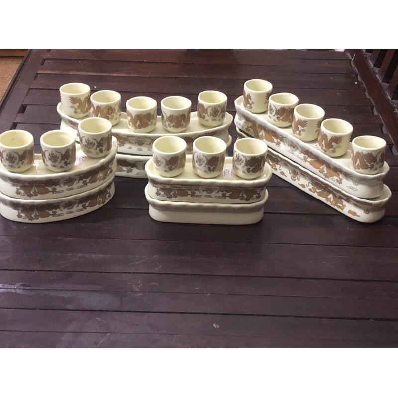 Kỷ Thờ Men Vàng 3 và 5 chén