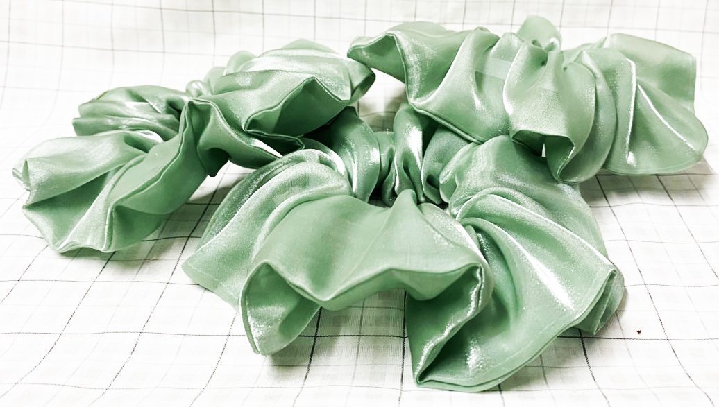 Cột tóc scrunchies xanh bích cánh lớn - Cột tóc lớn - cột tóc xanh bích - cột tóc ánh kim