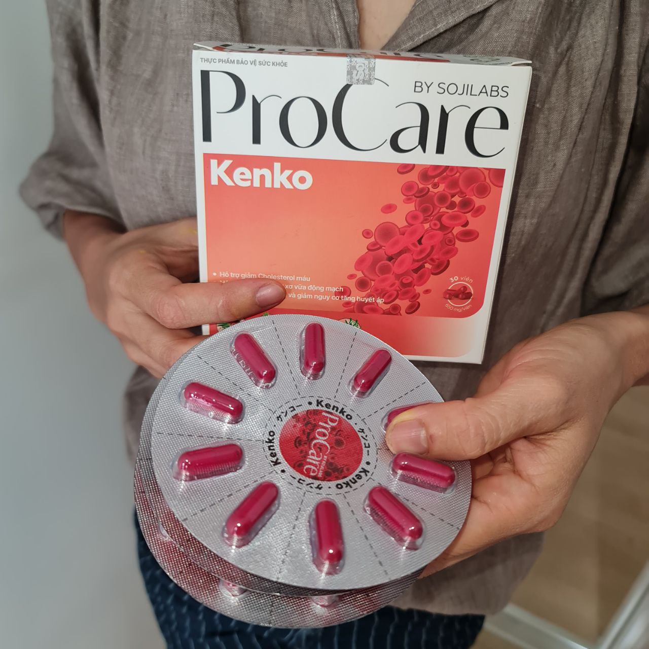 2 HỘP PROCARE BY SOJILABS KENKO Hỗ trợ giảm Cholesterol Máu, giảm nguy cơ tăng huyết áp và xơ vữa động mạch hộp 30 viên TẶNG 1 Viên Sủi Hỗ Trợ Vi Sinh Đường Ruột D-TOX 550