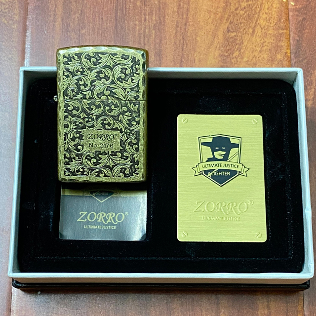 Vỏ Hột Quẹt Bật Lửa Xăng Đá Zorro Z92045B Thiết Kế Đẹp Độc Lạ - Dùng Xăng Bấc Đá Cao Cấp