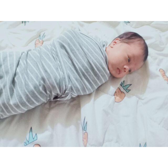 khăn quấn chũn - ủ kén giúp bé sơ sinh ngủ ngon, chống giật mình