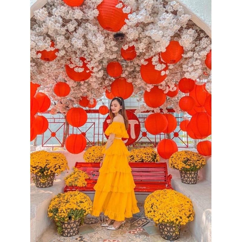 Đầm Maxi tầng vàng bẹt vai