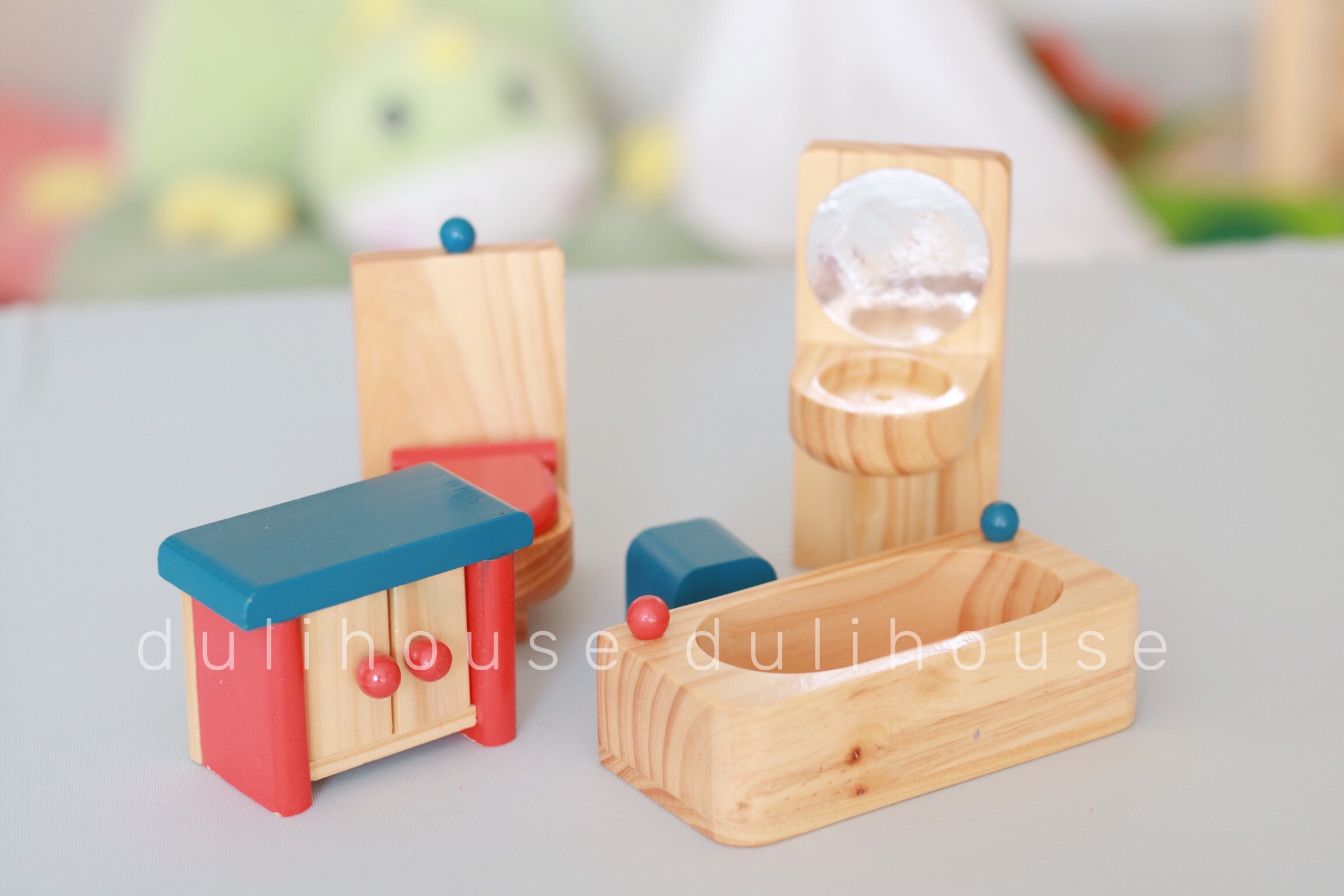 Bộ dụng cụ đồ chơi Gỗ - Phòng tắm cho bé - Phát triển tư duy sáng tạo và nhận biết hình khối, đồ dùng sinh hoạt gia đình - Sản xuất tại Việt Nam