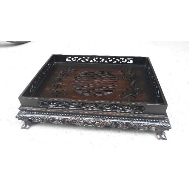 Khay trà chân quỳ trạm rồng gỗ mun hoa