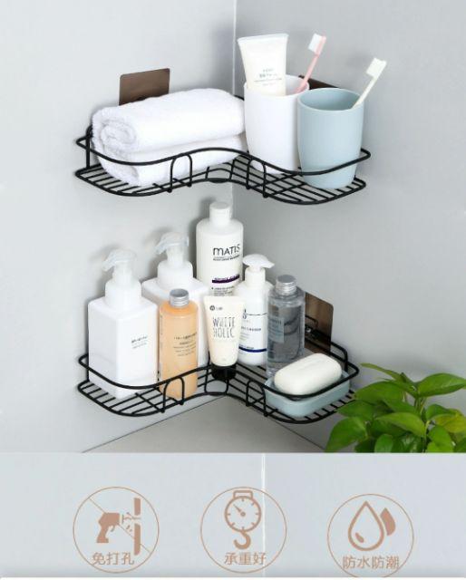 Kệ góc sắt đen dán cường lực mã KGS1