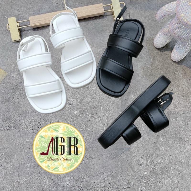 Sandal 2 quai bản đập viền da mềm cao 2,5 cm