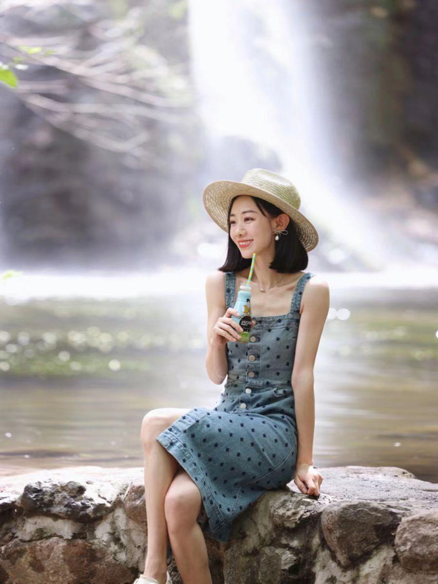 SHUANGYAN Mori cổ điển mảnh hoa denim dây đeo váy phụ nữ 2023 mùa hè mỏng thắt lưng xẻ tà hiển thị cao đơn hàng khuy a váy
