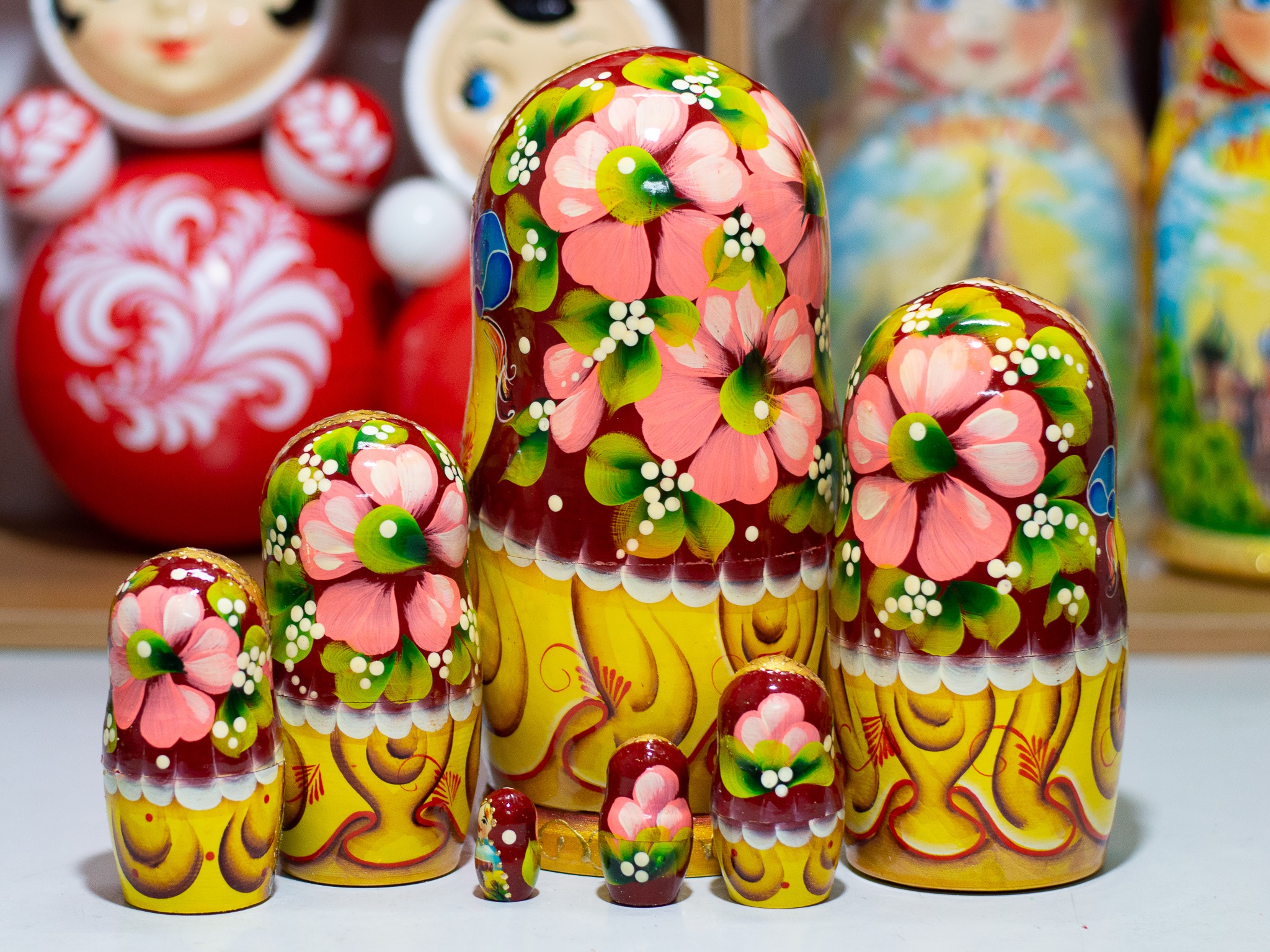 BỘ BÚP BÊ MATRYOSHKA 7 LỚP CAO 21CM VẼ HOA VĂN "PHONG CẢNH MOSKVA" 