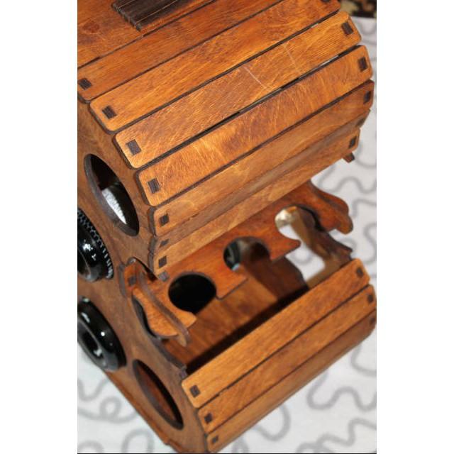 Hộp đựng chai trang trí J2