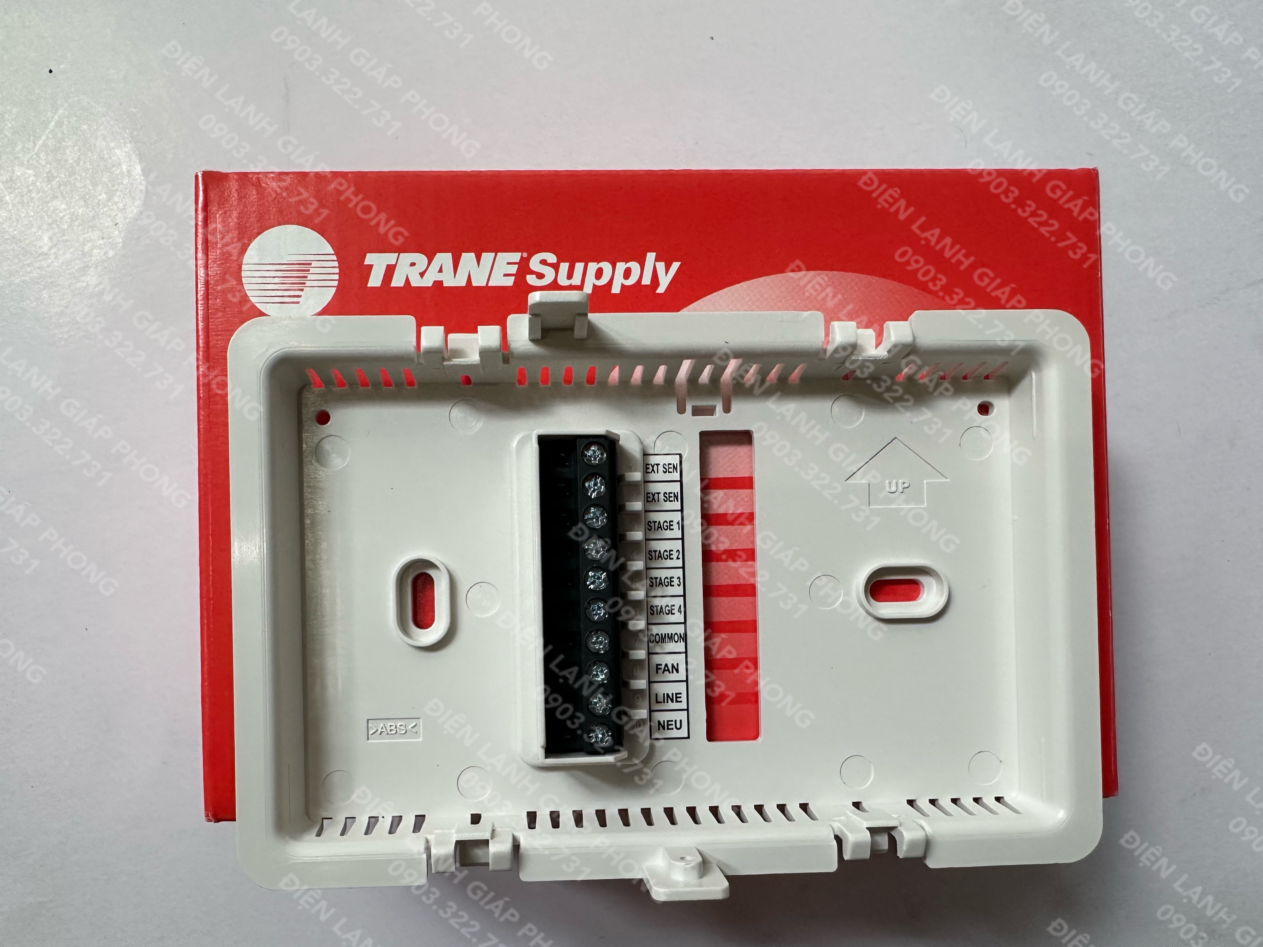 Thermostat (Bộ điều nhiệt) điều khiển Trane LCD 4 comp ITN23-1930-0 P/N 024-0495-060  - Hàng chính hãng