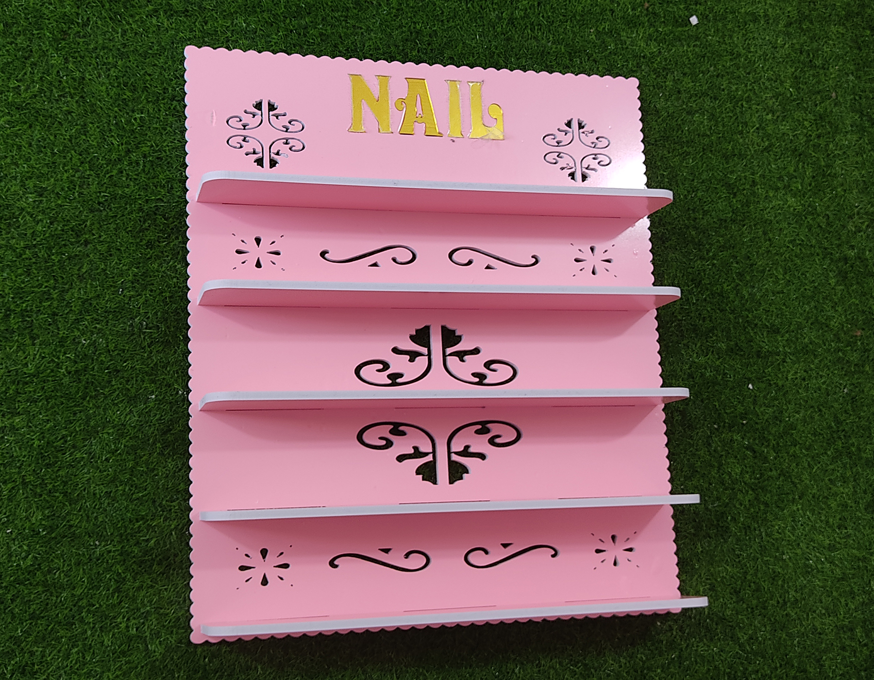 Kệ Sơn chữ Nail vàng - PVC Foam xanh - 81x60x11