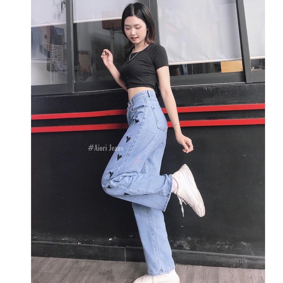 Quần Jeans Nữ - Quần Jean Ống Suông Lưng Cao, Jeans Ống Rộng Cao Cấp, Họa Tiết In Trái Tim Đen, Vải Mềm Mịn, Thoáng Mát