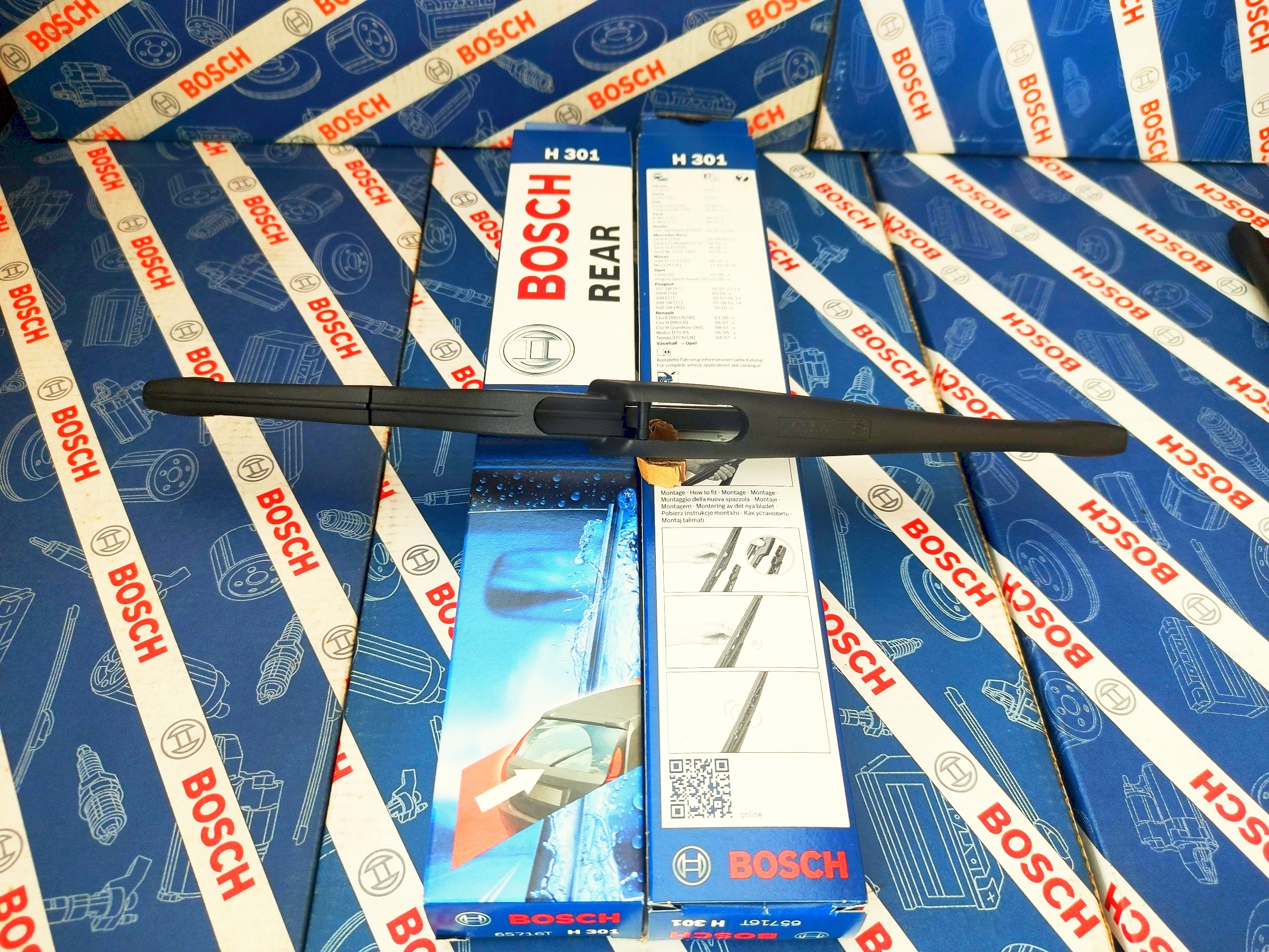 Thanh Gạt Nước Sau Bosch Cho Ford Focus Fiesta