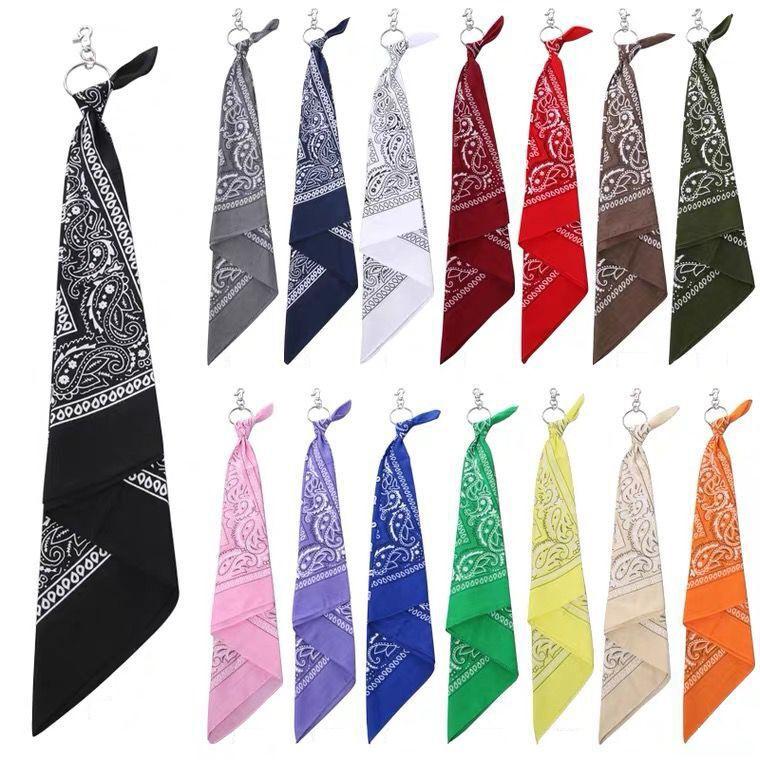 Khăn bandana màu mới kèm móc chain (theo lựa chọn)