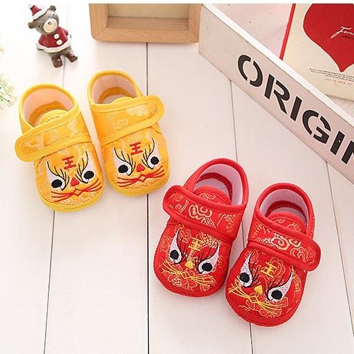 Set Mũ, Yếm, Bao tay đỏ đón Noel, Năm mới cho bé sơ sinh