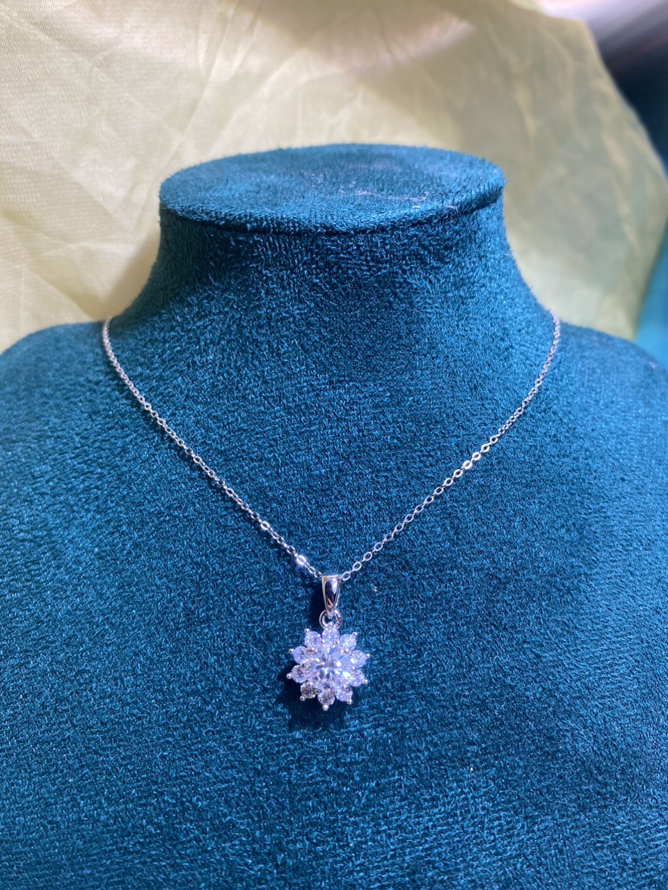 Bộ trang sức Bạc 925 xi Kim viên chủ Kim Cương nhân tạo Moissanite hạt 0.5-1.0 carat - S10.1.7.7