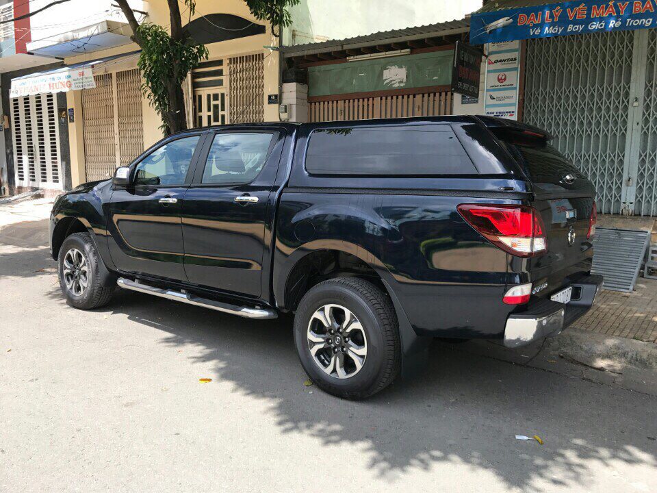 NẮP THÙNG CAO MAZDA BT50 CAO CẤP-ĐƯỢC SẢN XUẤT BỞI CTY CP PLASTIC THÁI LAN-NHẬN LẮP ĐẶT TẠI TP.HCM, TP.HÀ NỘI, VÀ CÁC TỈNH LÂN CẬN TP.HCM.