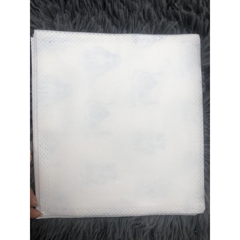 30 miếng lót sơ sinh cho bé
