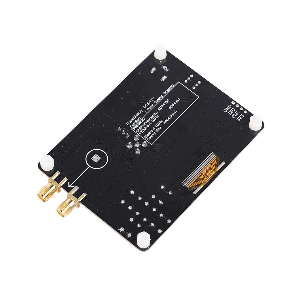 ADF4351 OLED Display Development Board RF Professional 35M-4.4G Accurate Signal Generator Module USB Port Frequency