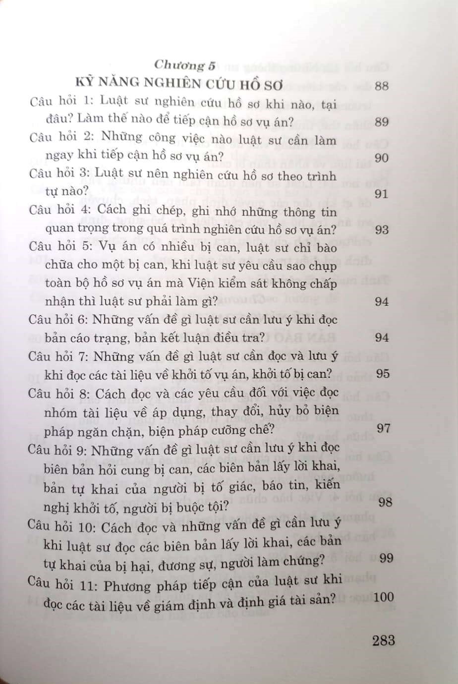 Cẩm nang hướng dẫn thực hành đại diện tranh tụng trong vụ án hình sự