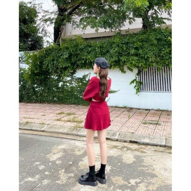 Sét 3 món áo trong có mút ngực với áo ngoài tay dài kèm chân váy có lót