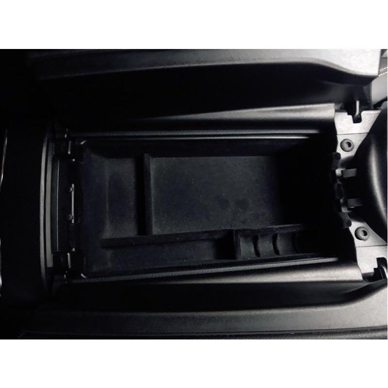 Hộc chia ngăn đựng đồ cho xe Mercedes Benz C E GLC A CLA GLA-Class