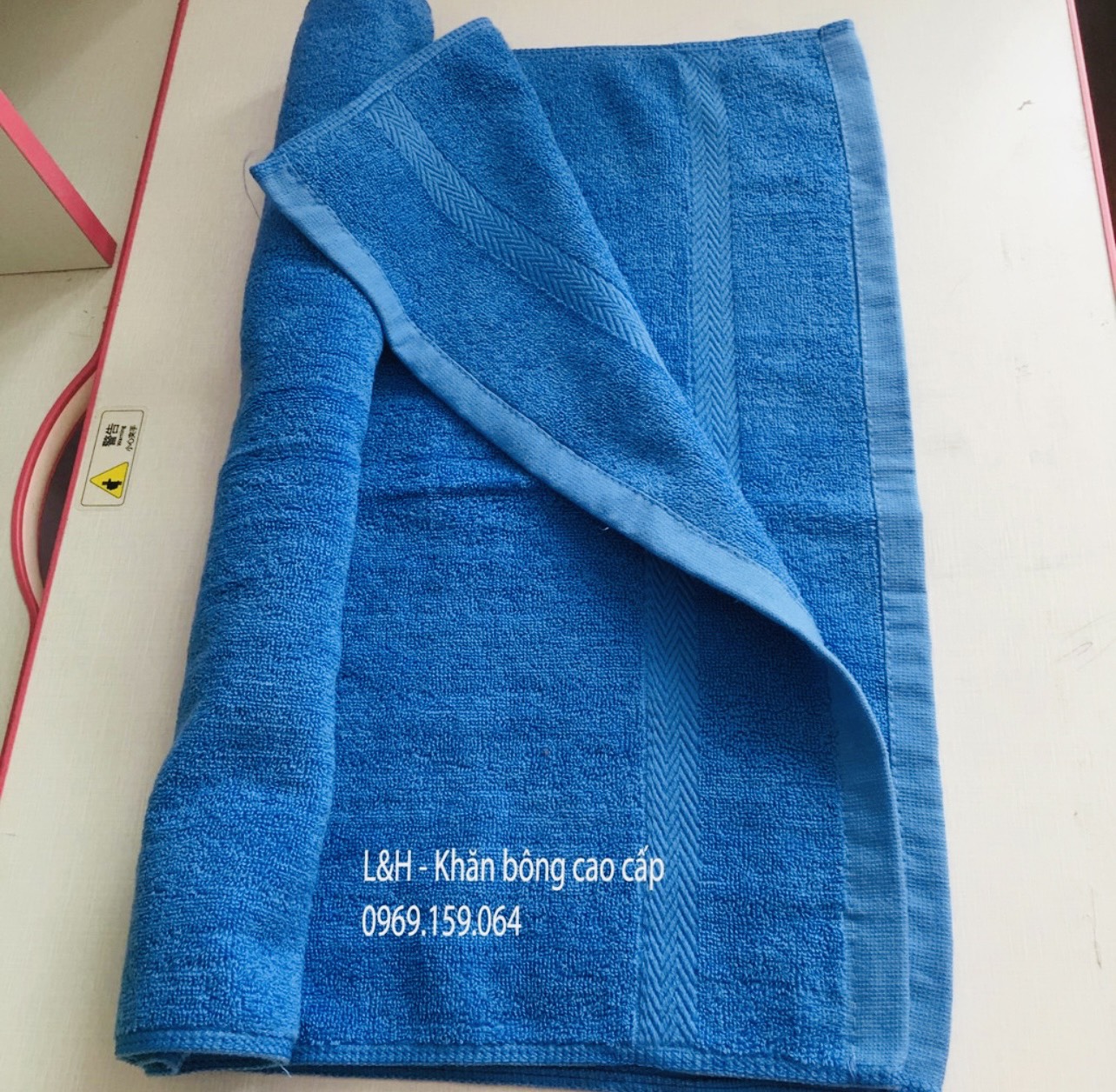 Khăn tắm cotton màu 50 * 100cm, Tân Thịnh