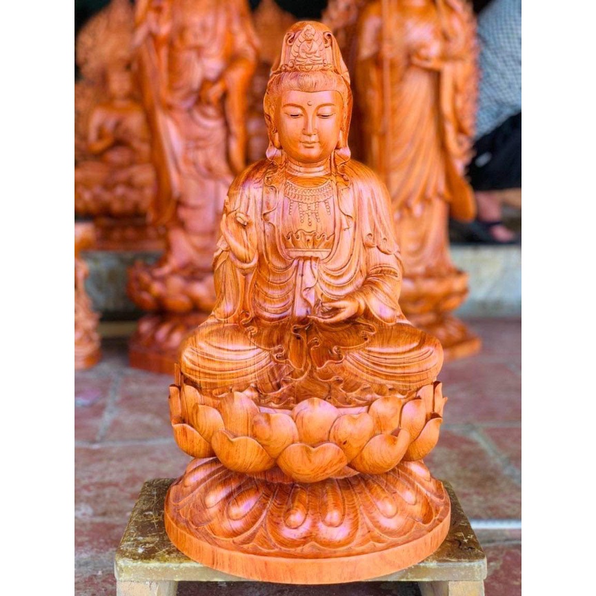 Tượng gỗ Mẹ Quan Âm gỗ hương nguyên khối cao 35 cm