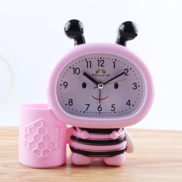 Đồng hồ báo thức, kiểu đồng hồ để bàn báo thức chuông kêu to, pin lâu, phù hợp với phòng ngủ, phòng làm việc