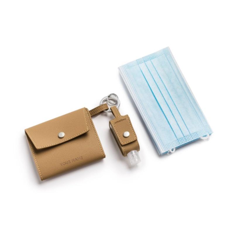 Bình Đựng Nước Rửa Mặt Bằng Nhựa Có Vỏ Bọc Khẩu Trang Tiện Dụng