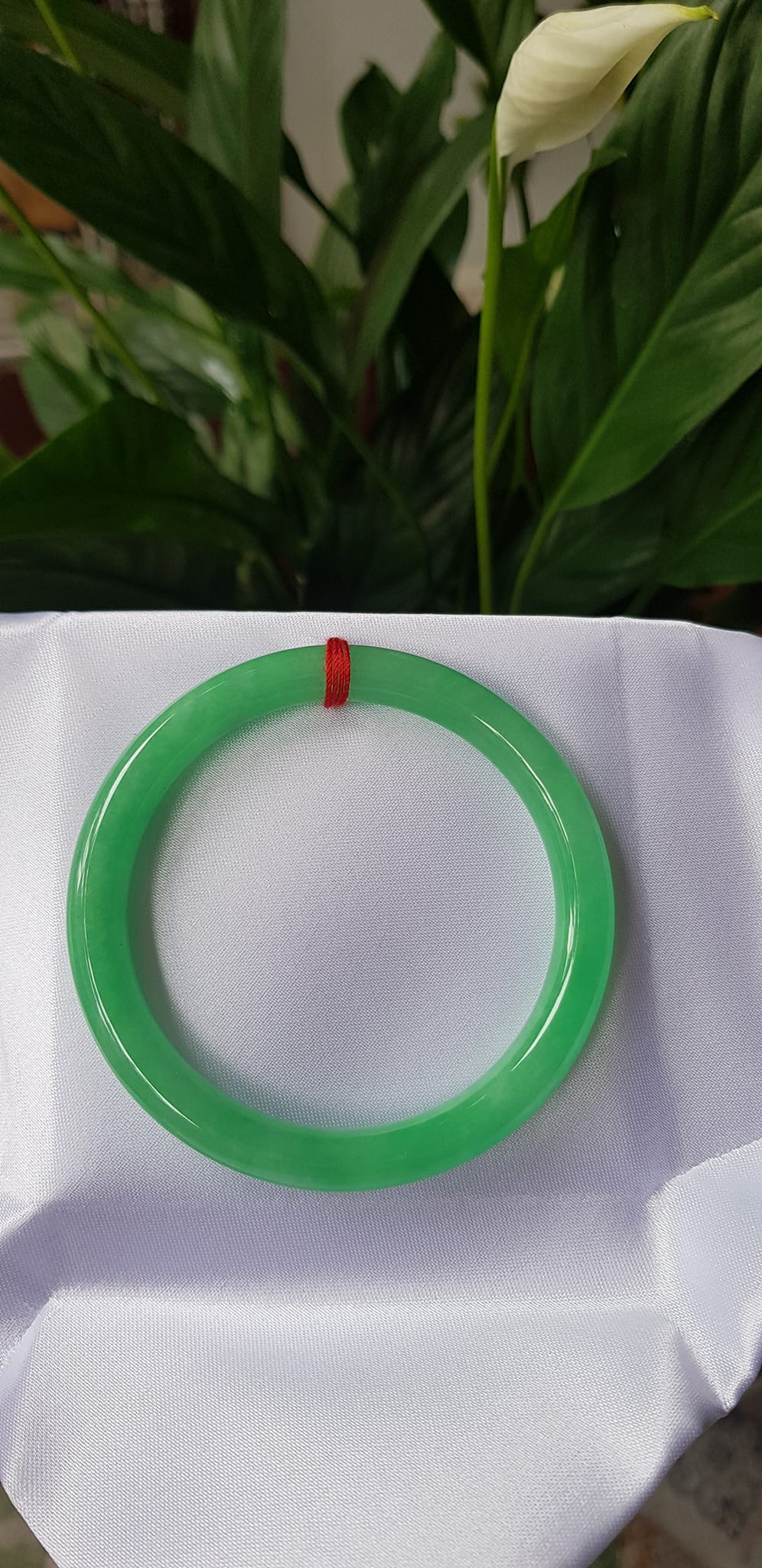 Vòng cẩm thạch Mới Lý T 54mm x 7,2mm Vòng màu xanh nhẹ nhàng bóng đẹp nữ mệnh Mộc mệnh Hỏa mệnh Thủy ạ Nữ 53kg - 60kg đeo đẹp