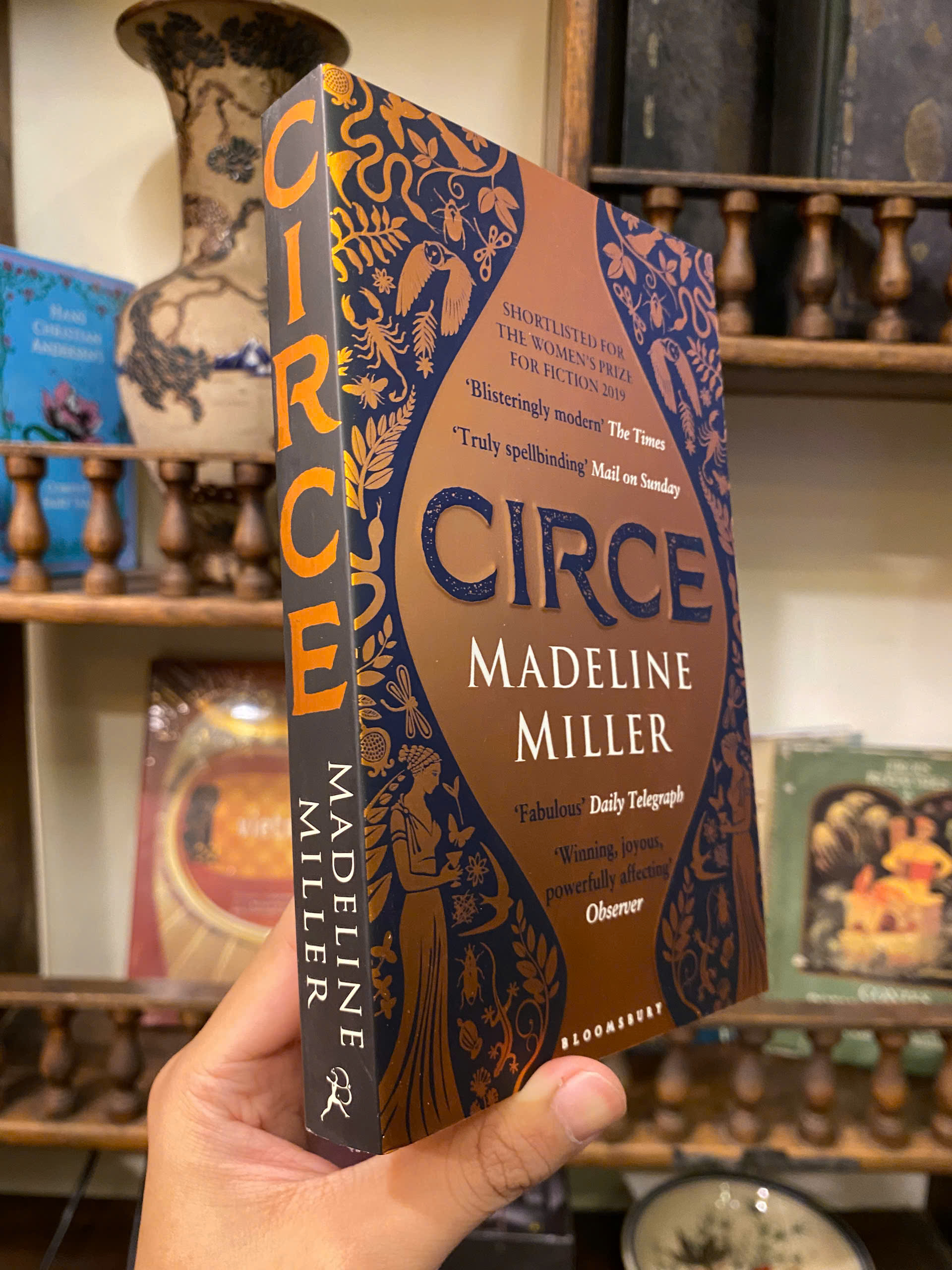 Sách - Circe by Madeline Miller (Author of The Song of Achilles) | Fantasy / Mythology / Fiction