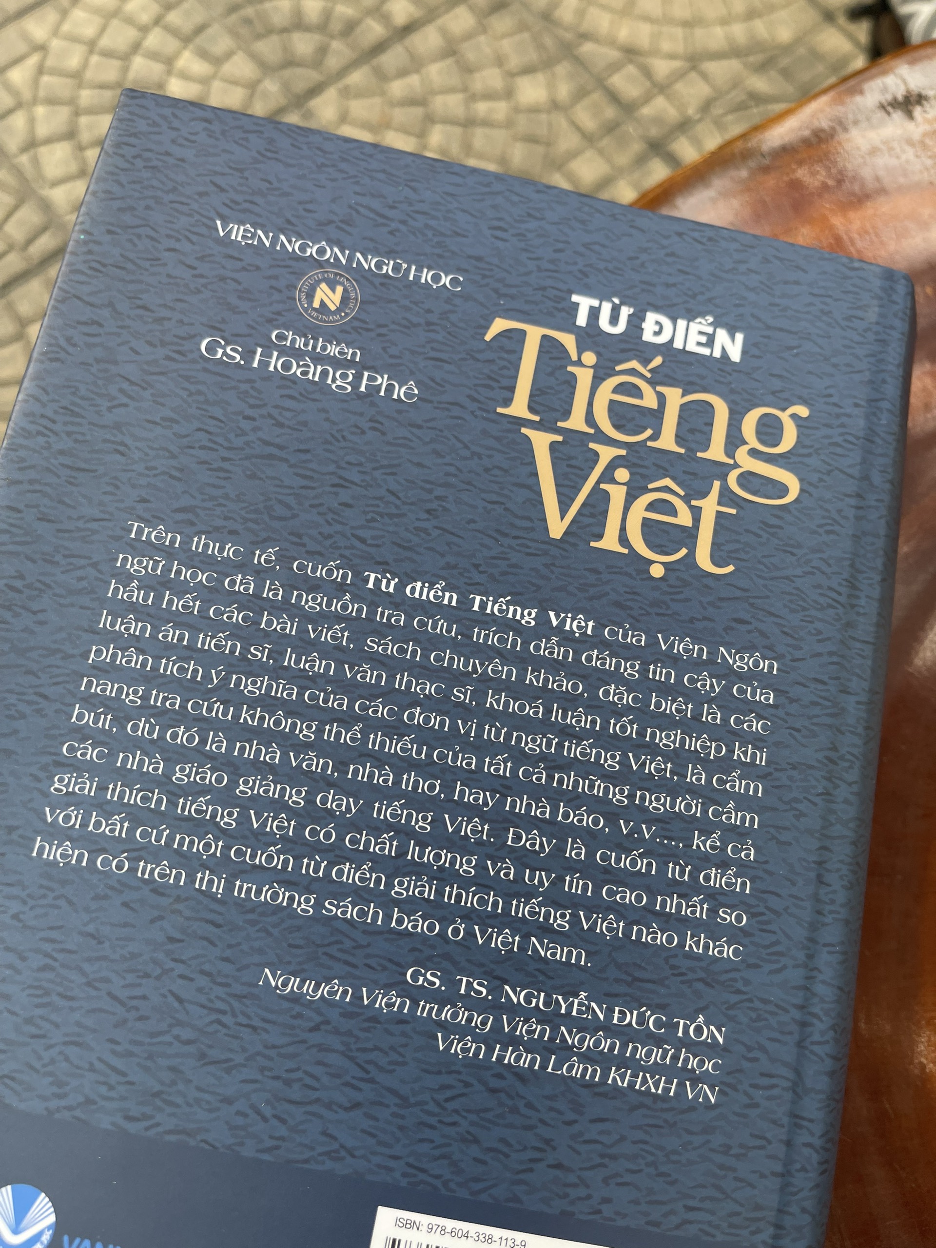 TỪ ĐIỂN TIẾNG VIỆT HOÀNG PHÊ 2022 – Văn Lang