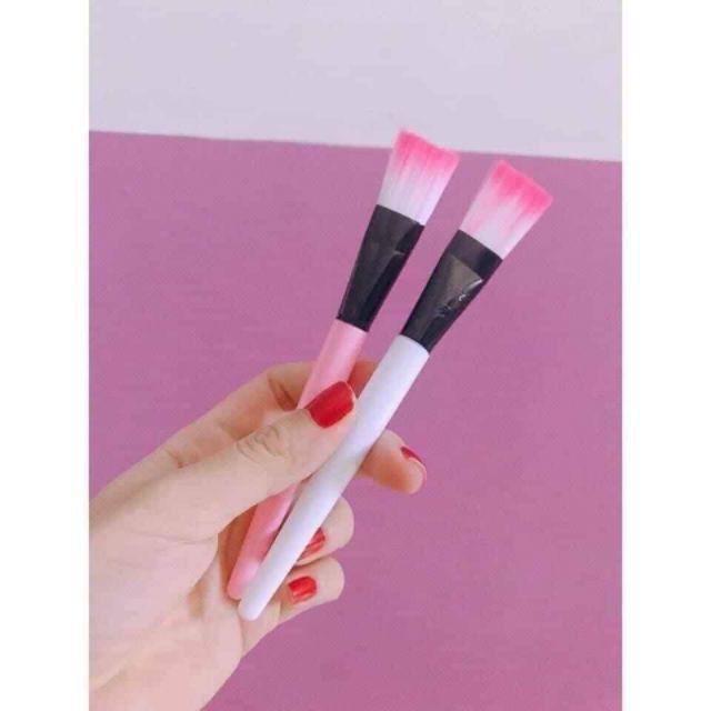 50 cọ quét mặt nạ cán hồng