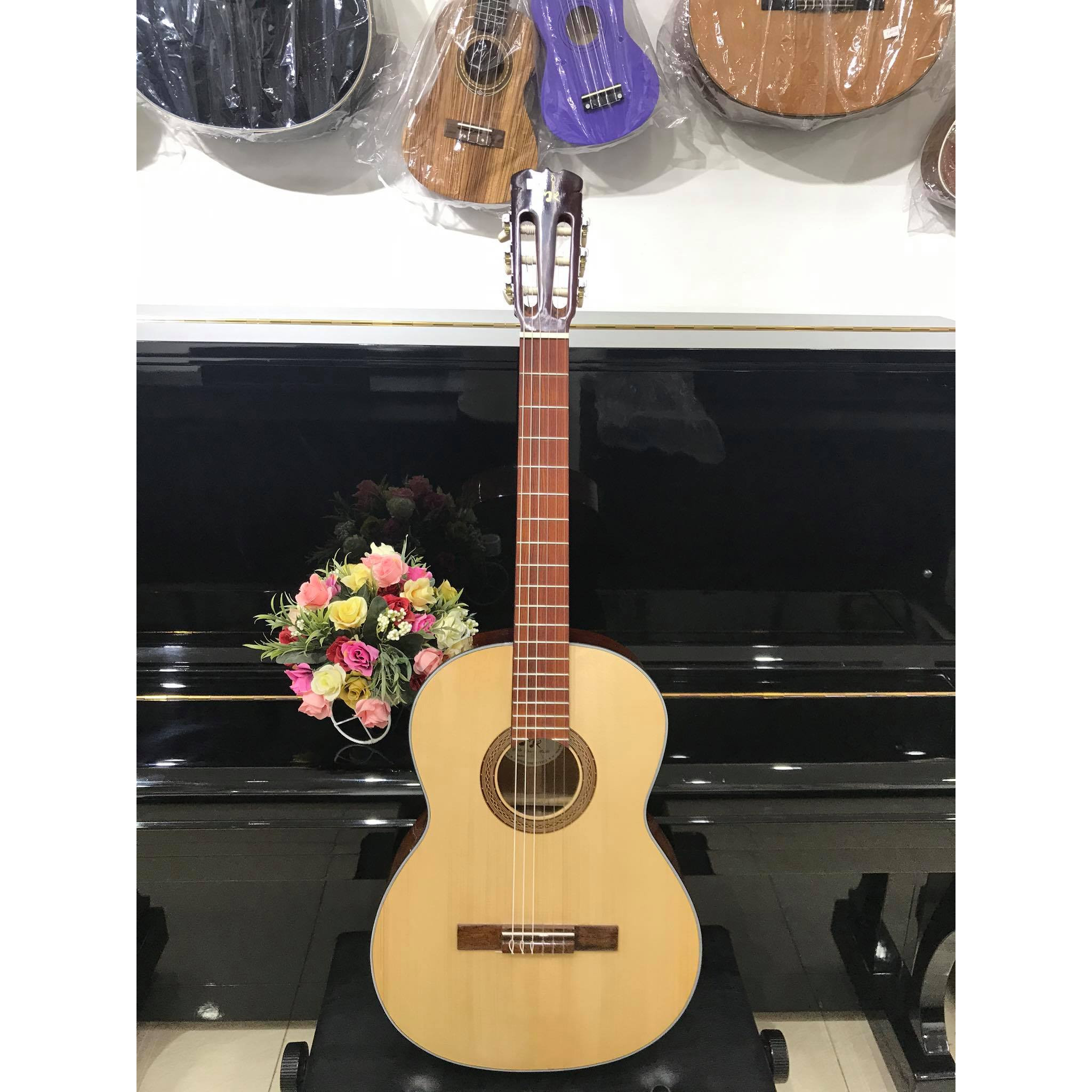 Đàn guitar Classic thùng tròn cổ điển MKC1352T, size 4, vân gỗ, kèm bao da 3 lớp , 1 bộ dây dự phòng