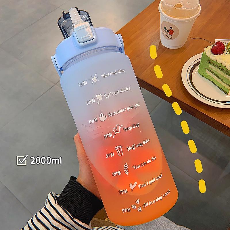 Bình nước 2 lít cute chia vạch nhắc nhở bình đựng nước 2L có vòi tập gym thể thao