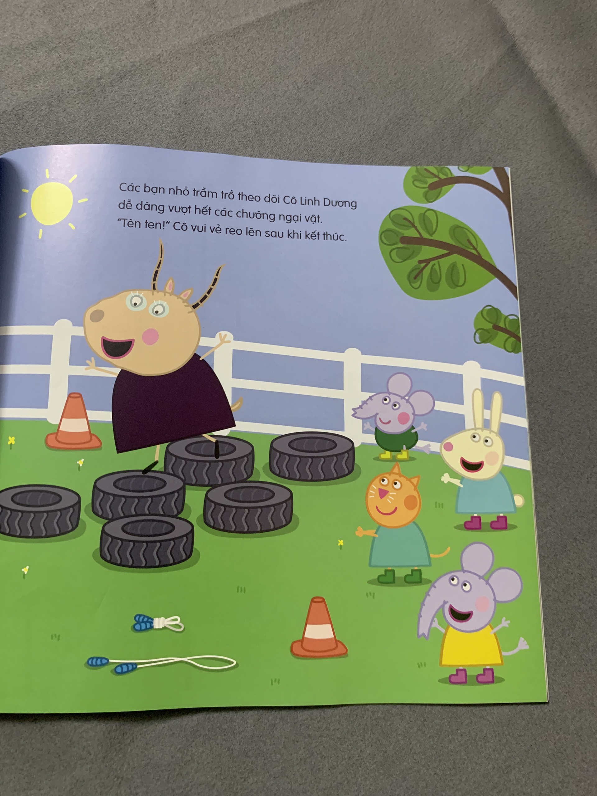 Thế Giới Của Peppa - Peppa Yêu Quý Bác Sĩ Và Y Tá