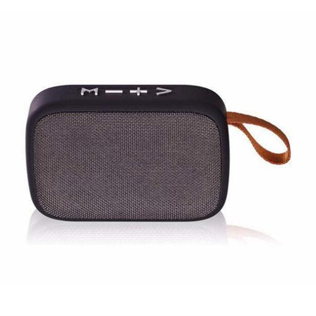 Loa kết nối không dây bluetooth loa di động ngoài trời âm thanh stereo hỗ trợ TF có thể tìm kiếm các đài phát thanh Color: green