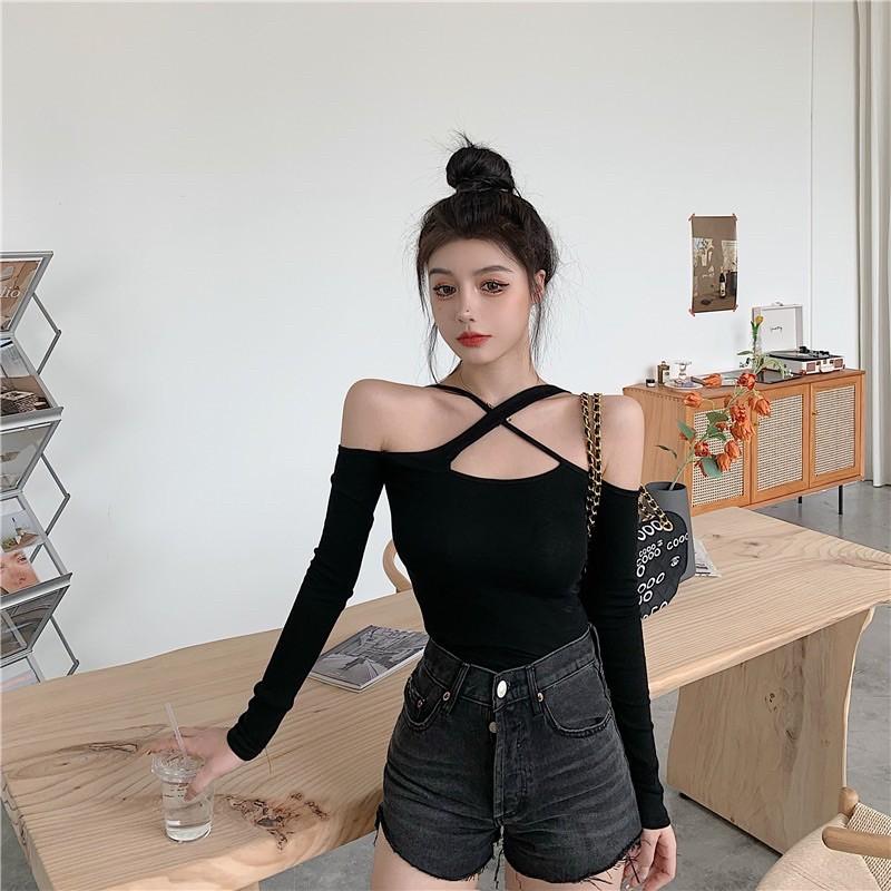 Áo thun dây chéo ngưc tay dài mua 1 được 2