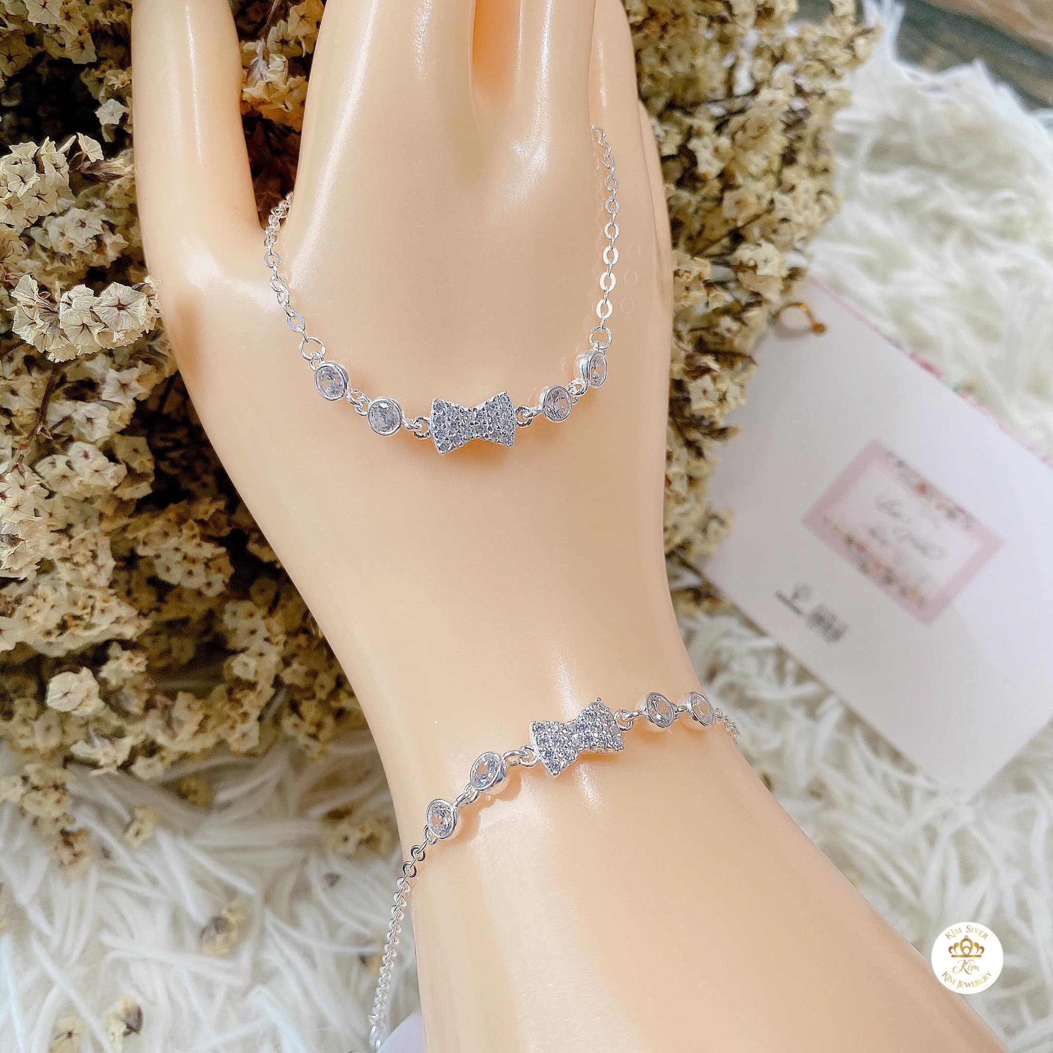 Lắc tay nữ thời trang chất liệu bằng bạc MS077t