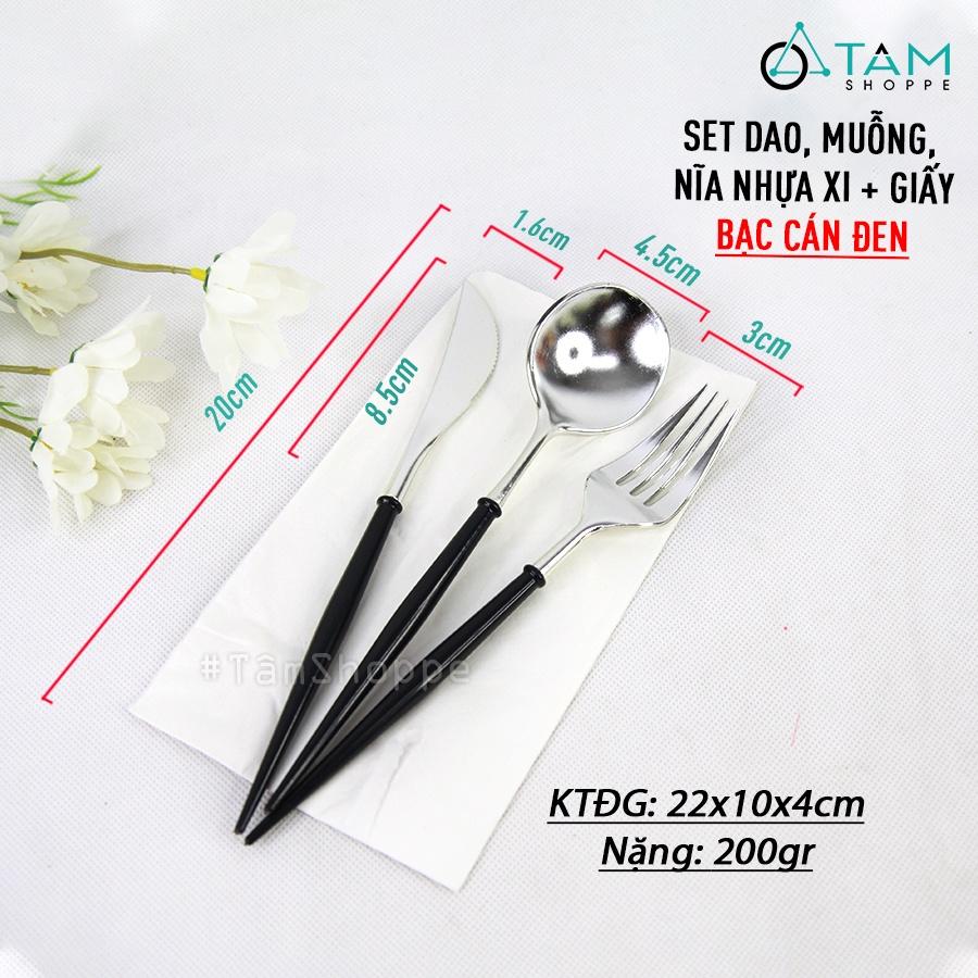 Set đồ giấy trang trí tiệc cưới Mr và Mrs màu trắng đen đơn giản SETDG-02 DG