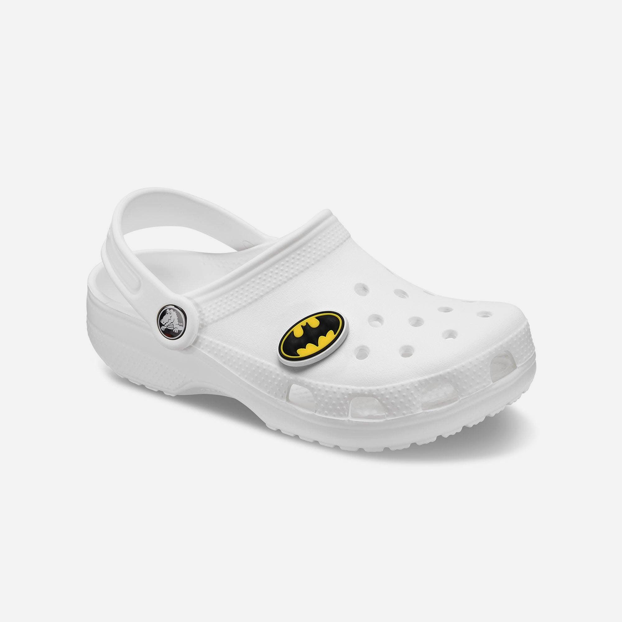 Huy hiệu Jibbitz unisex Crocs Batman Shield