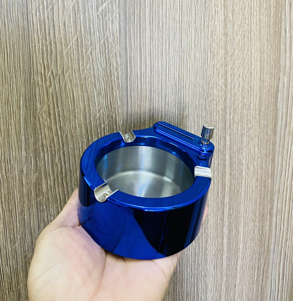 Gạt tàn kiêm bật lửa cao cấp