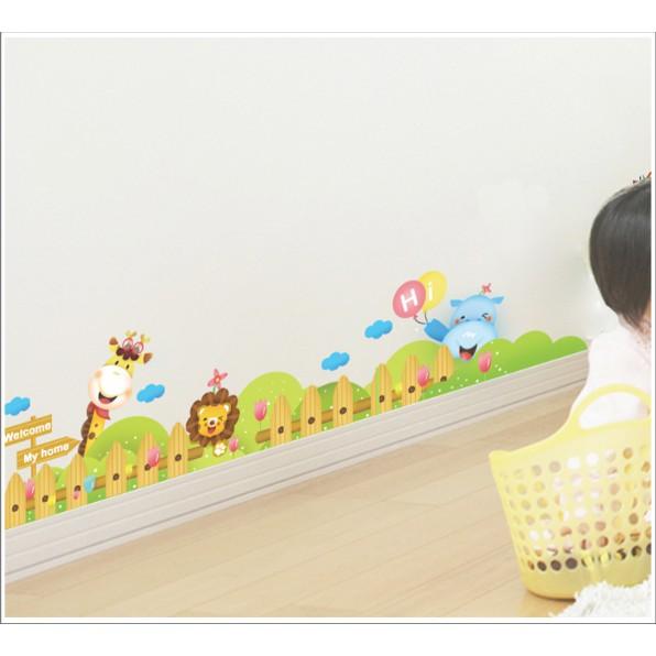 Decal trang trí tường - Hàng Rào Sư Tử mẫu 02