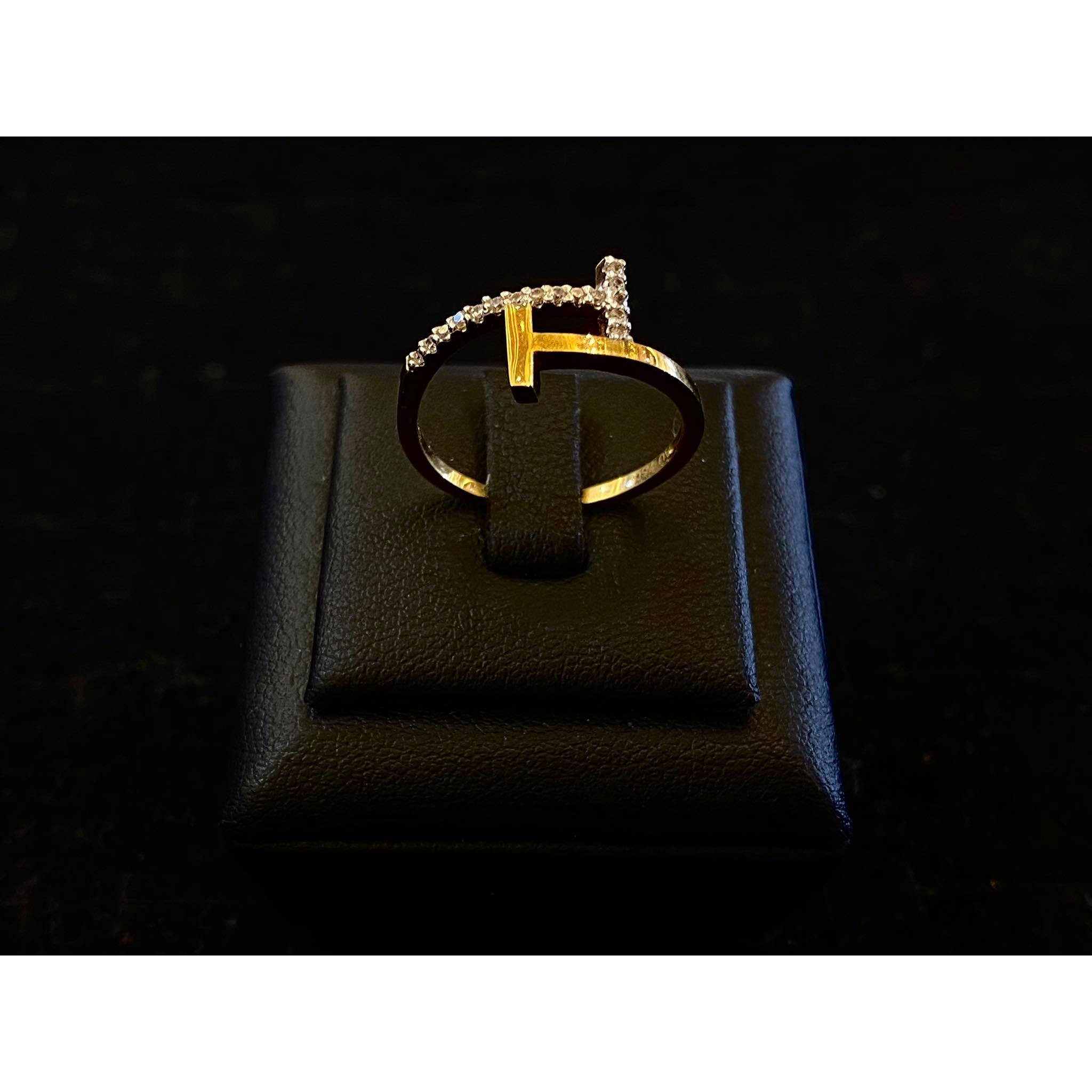 Nhẫn vàng 18k nữ hermes