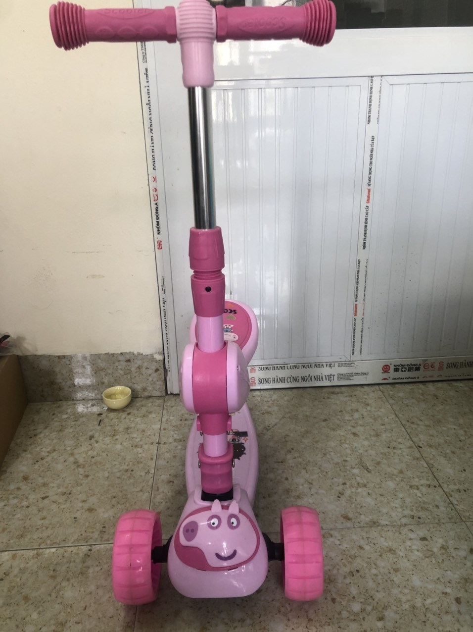 Xe Trượt Scooter cho bé yêu có ghế ngồi,bánh xe phát sáng phát nhạc-hàng chính hãng