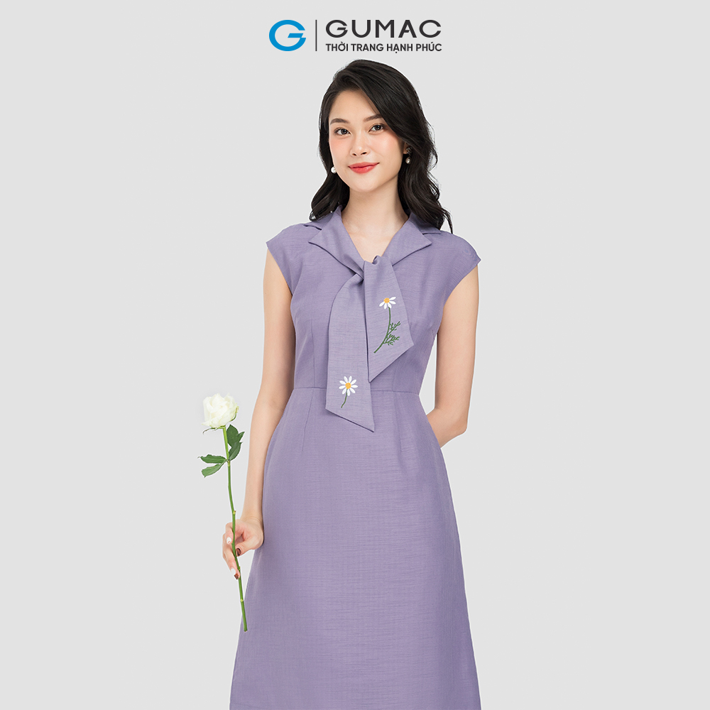 Đầm form A GUMAC DC08130 cổ V tay rơi thêu hoa