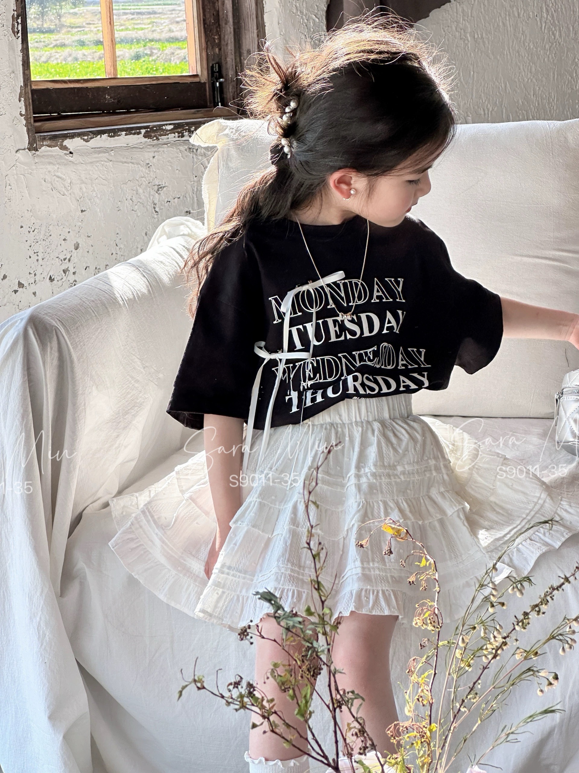 [Từ 1 đến 12 tuổi] Sét áo cotton tone đen chân váy trắng thô boi mềm mát bé gái đi chơi đến 45kg