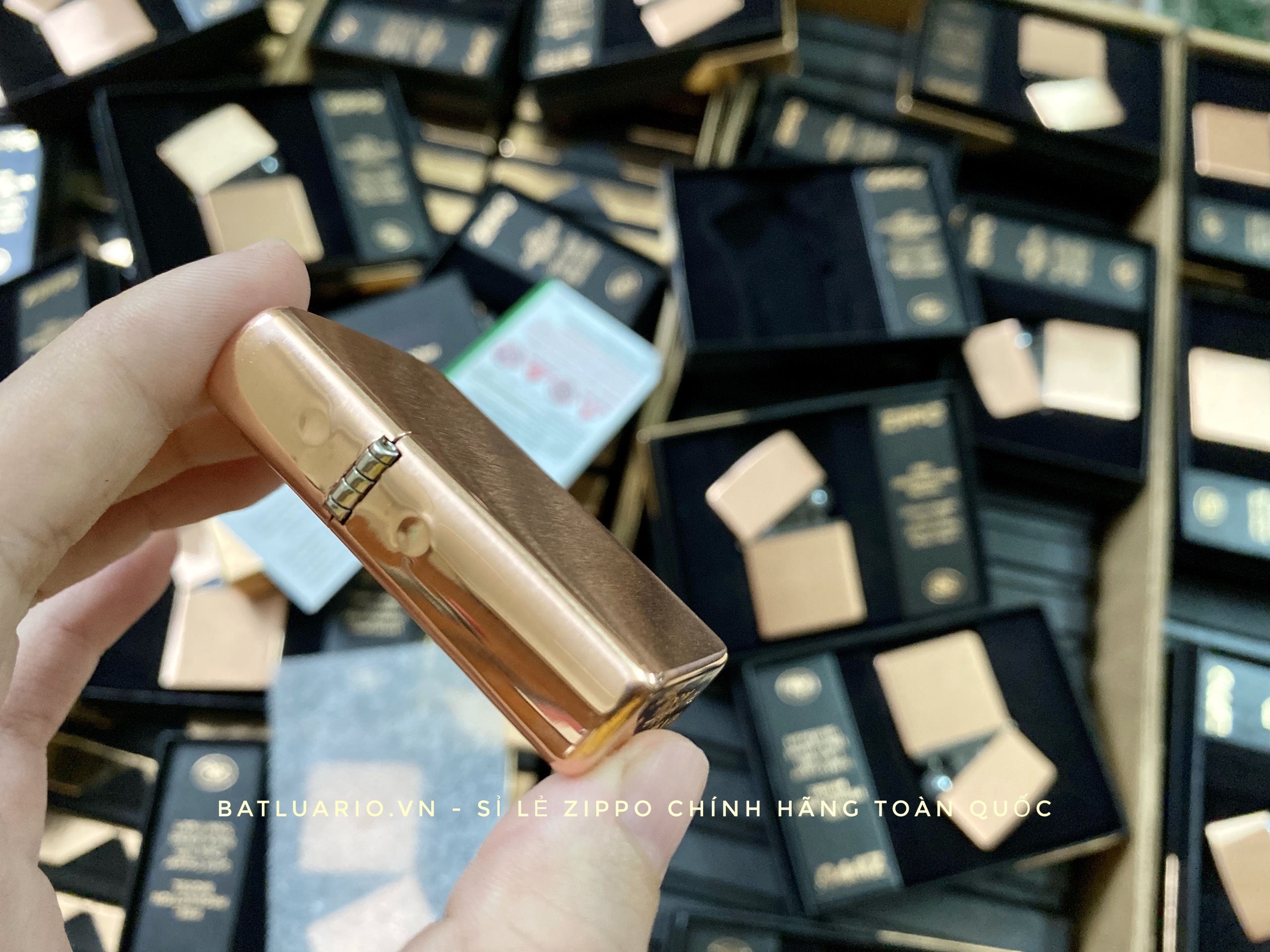 Bật Lửa Zippo 48107 – Zippo Solid Copper – Zippo Copper Case With Black Coated Stainless Steel Insert – Zippo Đồng Đỏ Nguyên Khối 2022
